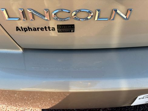 Used 2006 Lincoln Zephyr image 7