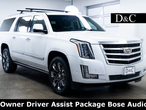 Used 2019 Cadillac Escalade ESV Premium Luxury image 1