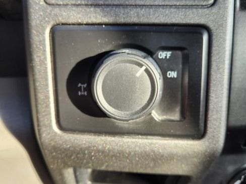 Used 2017 Ford F250 XL w/ Power Equipment Group image 28