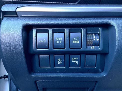 Used 2023 Subaru Forester Premium image 29