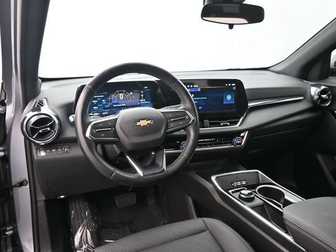 Used 2026 Chevrolet Equinox LT w/ Convenience Package II AWD/4WD image 15