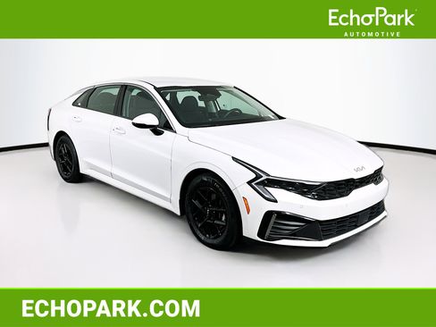 Used 2025 Kia K5 LXS image 1