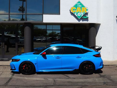 Used 2023 Honda Civic Type R image 8