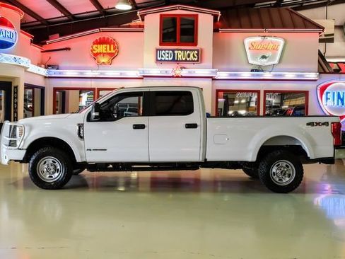 Used 2018 Ford F350 XL w/ Power Equipment Group AWD/4WD image 10