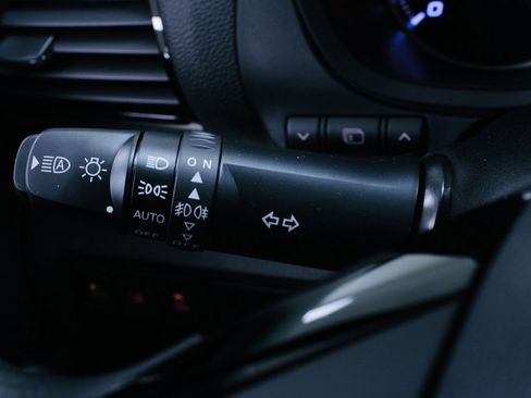 Used 2024 Mitsubishi Eclipse Cross Black Edition image 8