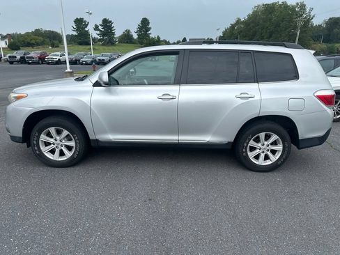 Used 2013 Toyota Highlander SE AWD/4WD image 6