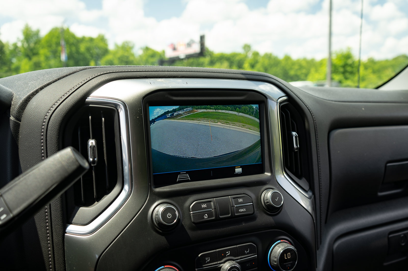 Used 2021 Chevrolet Silverado 1500 RST AWD/4WD image 24