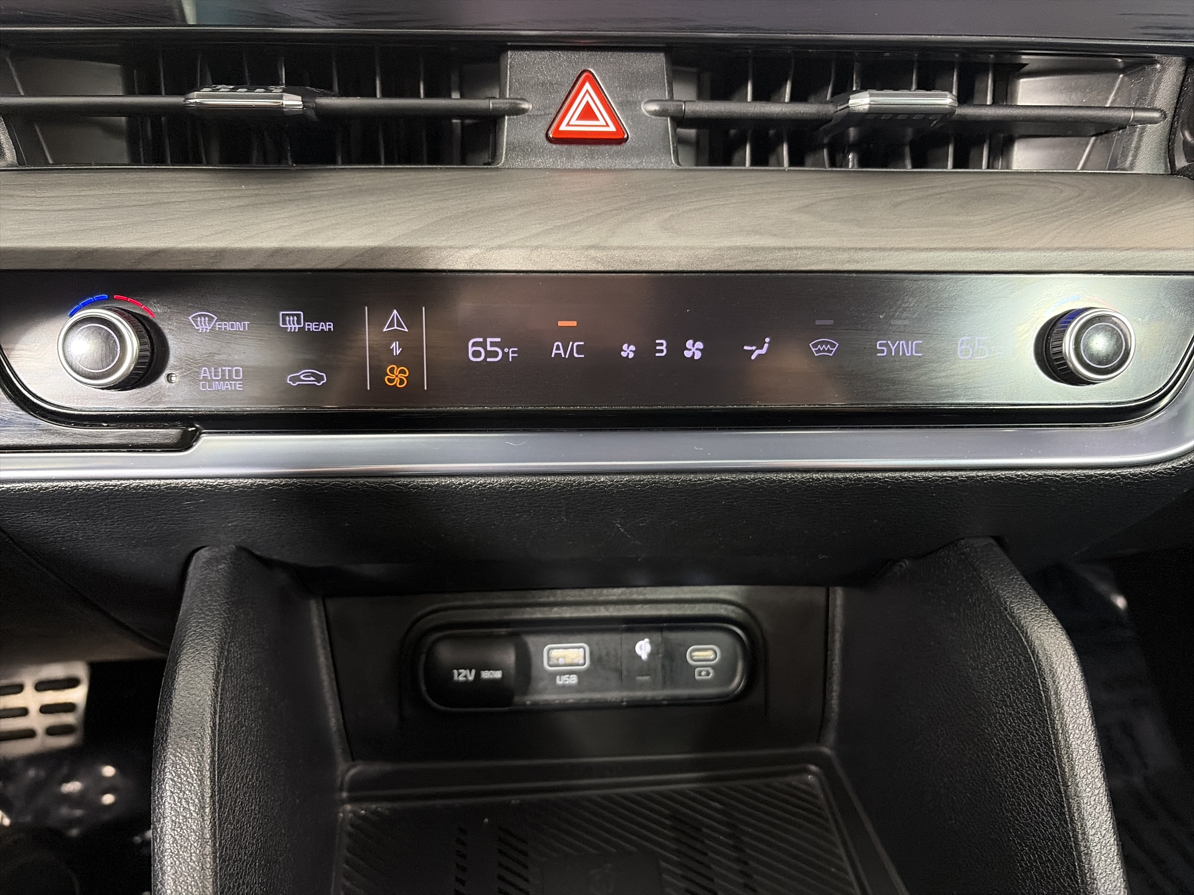 Certified 2023 Kia Sportage X-Pro Prestige AWD/4WD image 26