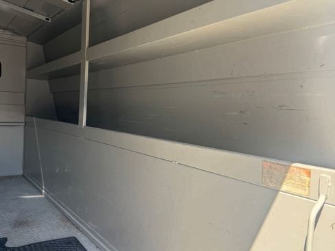 Used 2023 Mercedes-Benz Sprinter 3500 w/ Acoustic Package image 5
