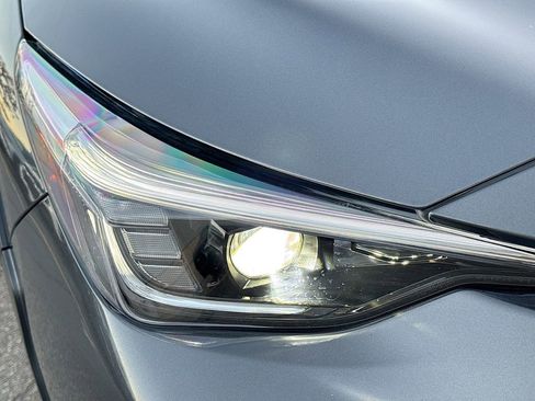 Used 2025 Subaru Crosstrek 2.5i Limited w/ Crosstrek Mirror Package image 41