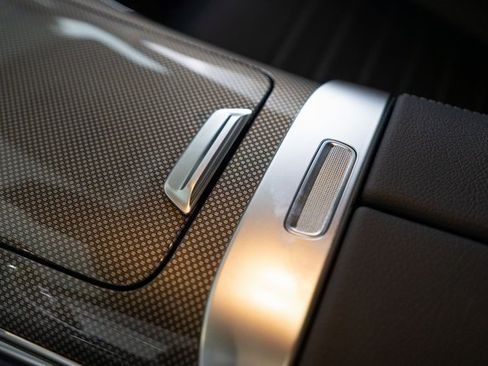 New 2025 Mercedes-Benz GLC 350e GLC 350e image 22