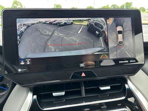 Certified 2021 Toyota Venza Limited AWD/4WD image 19