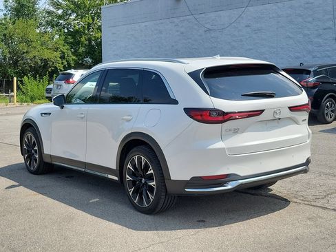 Used 2024 MAZDA CX-90 Plug-In Hybrid w/ Premium Pkg AWD/4WD image 2