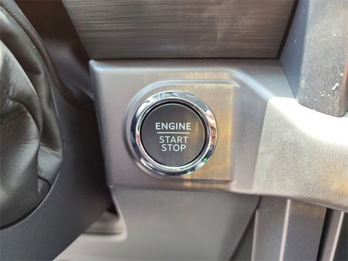 New 2025 Ford F150 XLT w/ Equipment Group 303A High image 29