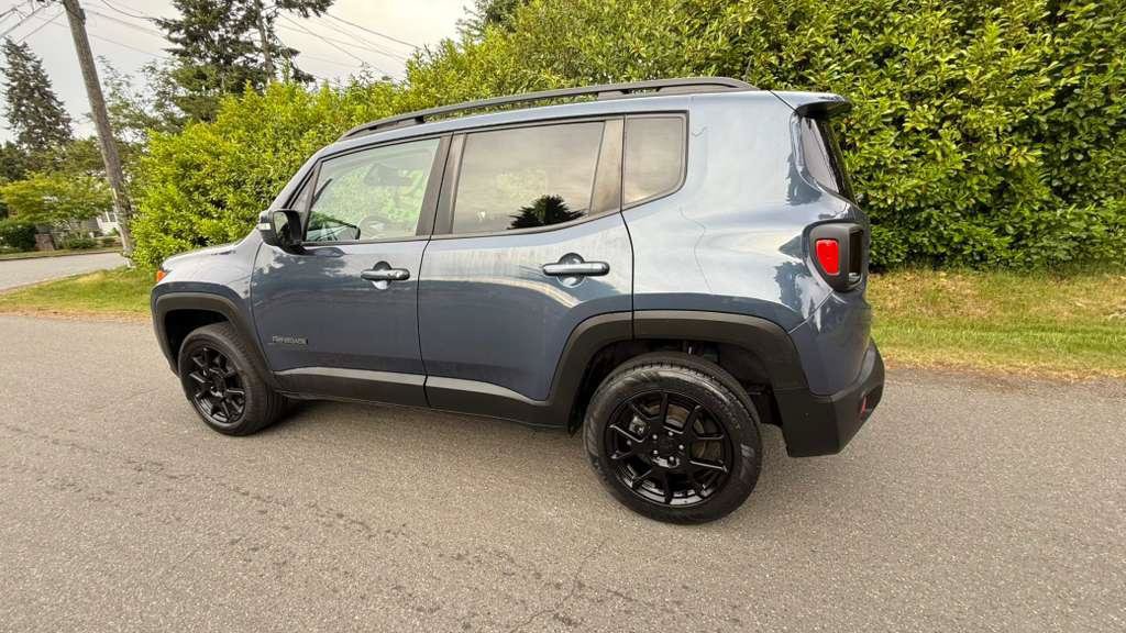 Used 2020 Jeep Renegade Altitude AWD/4WD image 2
