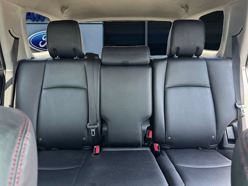 Used 2019 Toyota 4Runner 4WD image 12