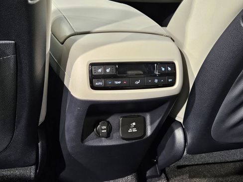 Used 2025 Hyundai Palisade Calligraphy AWD/4WD image 38