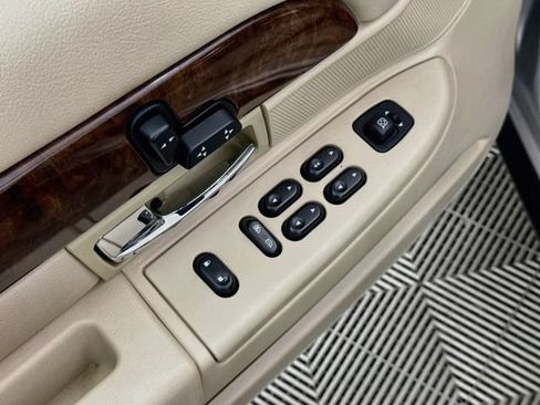 Used 2008 Mercury Grand Marquis GS RWD image 16