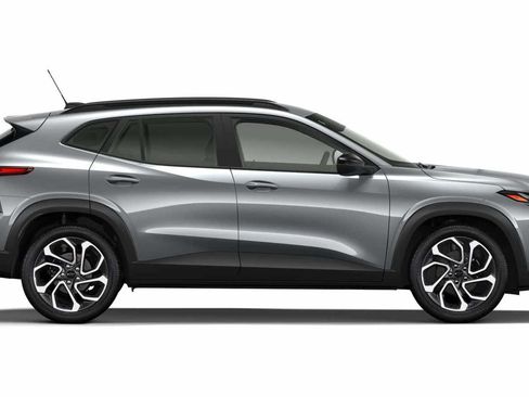 New 2026 Chevrolet Trax RS w/ Driver Confidence Package FWD image 3