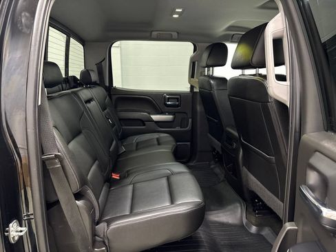 Used 2018 Chevrolet Silverado 1500 LTZ Z71 w/ LTZ Plus Package AWD/4WD image 34