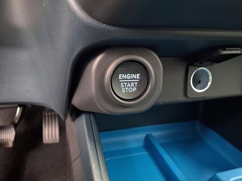 New 2026 Ford Maverick XLT image 12