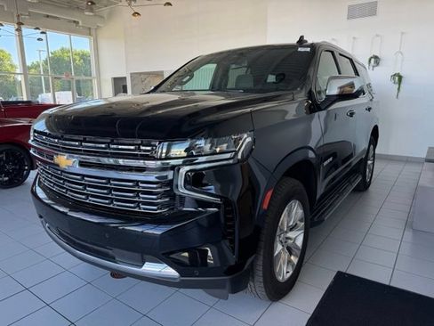 Used 2024 Chevrolet Tahoe Premier AWD/4WD image 31
