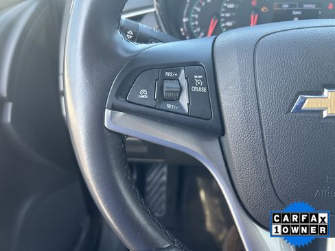 Used 2019 Chevrolet Trax LT w/ LT Convenience Package image 17