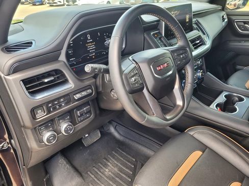 Used 2023 GMC Yukon AT4 w/ AT4 Premium Plus Package image 11