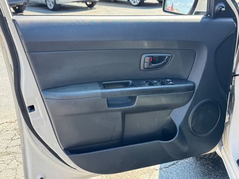 Used 2013 Kia Soul FWD image 13