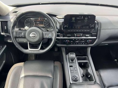 Certified 2022 Nissan Pathfinder SL AWD/4WD image 12