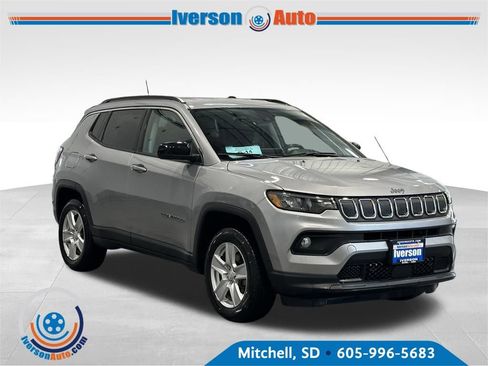 Used 2022 Jeep Compass Latitude w/ Convenience Group image 1