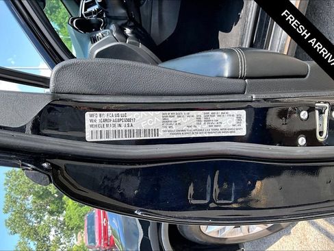 Used 2023 Dodge Durango SXT RWD image 17