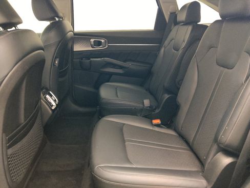 Used 2021 Kia Sorento SX AWD/4WD image 18
