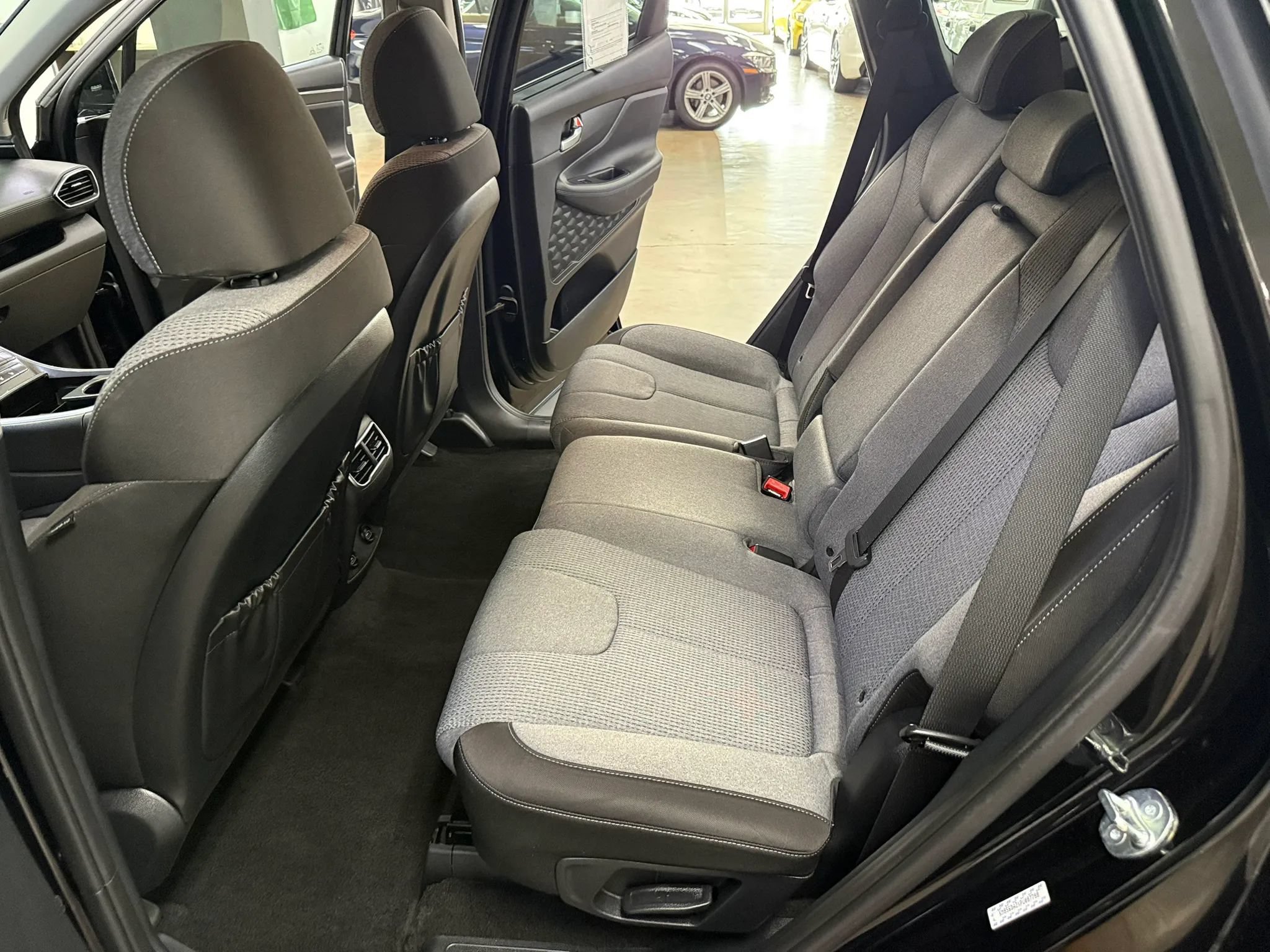 Used 2023 Hyundai Santa Fe SEL Convenience AWD/4WD image 15