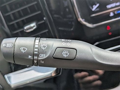 Used 2024 GMC Sierra 2500 SLT w/ SLT Premium Package image 27