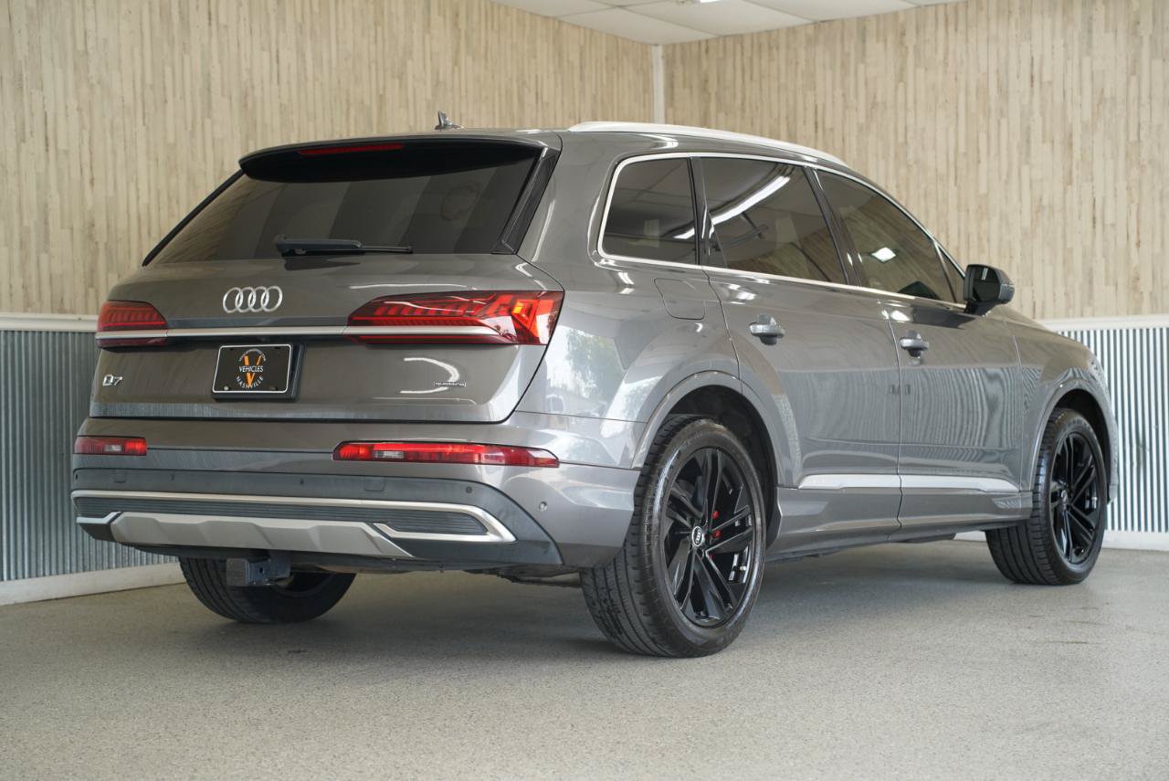 Used 2021 Audi Q7 2.0T Premium Plus w/ Premium Plus Package AWD/4WD image 10