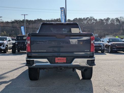 Used 2022 Chevrolet Silverado 2500 LTZ w/ Z71 Off-Road Package image 7
