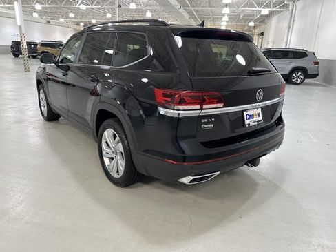 Certified 2022 Volkswagen Atlas SE w/ Panoramic Sunroof Package image 6