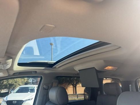 Used 2021 Toyota Sequoia Platinum image 13