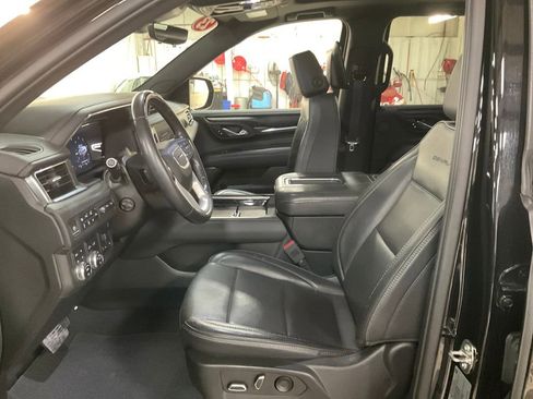 Certified 2023 GMC Yukon Denali w/ Denali Reserve Package image 10