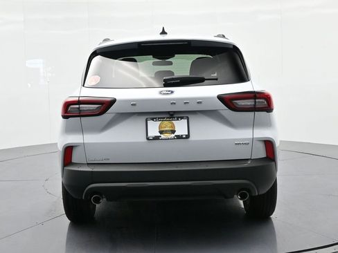 Used 2025 Ford Escape ST-Line image 7