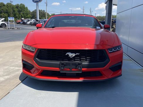 Used 2024 Ford Mustang Premium RWD image 8
