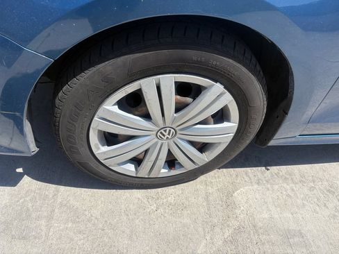 Used 2017 Volkswagen Jetta S FWD image 7