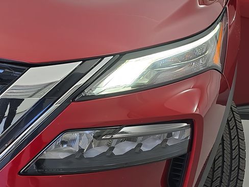 Certified 2023 Nissan Rogue S image 29