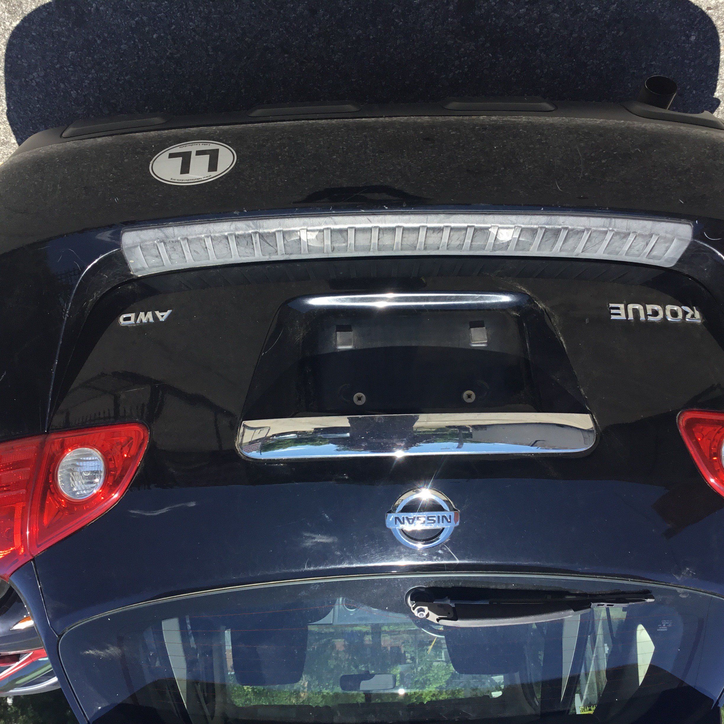 Used 2011 Nissan Rogue S AWD/4WD image 9