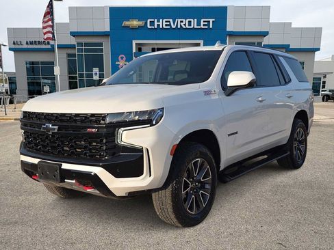 Used 2024 Chevrolet Tahoe Z71 w/ Luxury Package AWD/4WD image 1