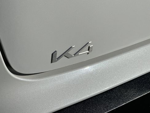 Used 2025 Kia K4 FWD image 26