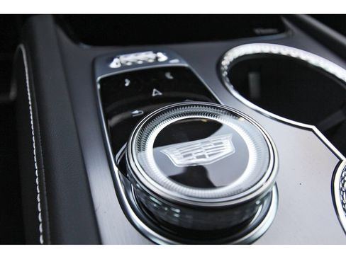 New 2027 Cadillac Vistiq Luxury AWD/4WD image 21