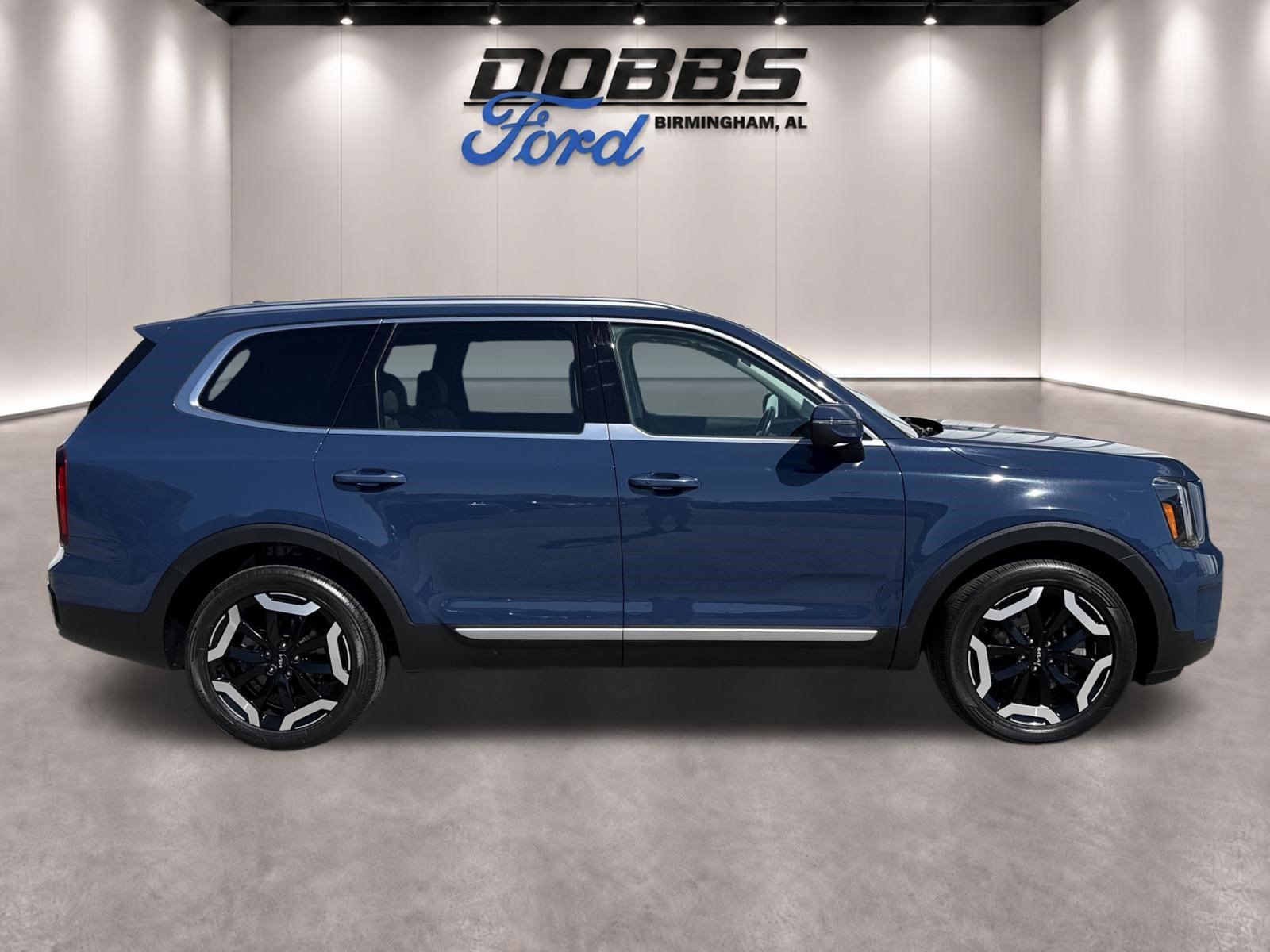 Used 2023 Kia Telluride S w/ S Sunroof Package AWD/4WD image 3