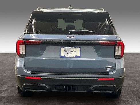 Used 2025 Ford Explorer ST-Line w/ Premium Package image 28